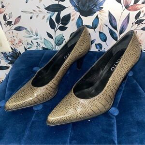 Franco Sarto Olive Crocodile Pattern Heels